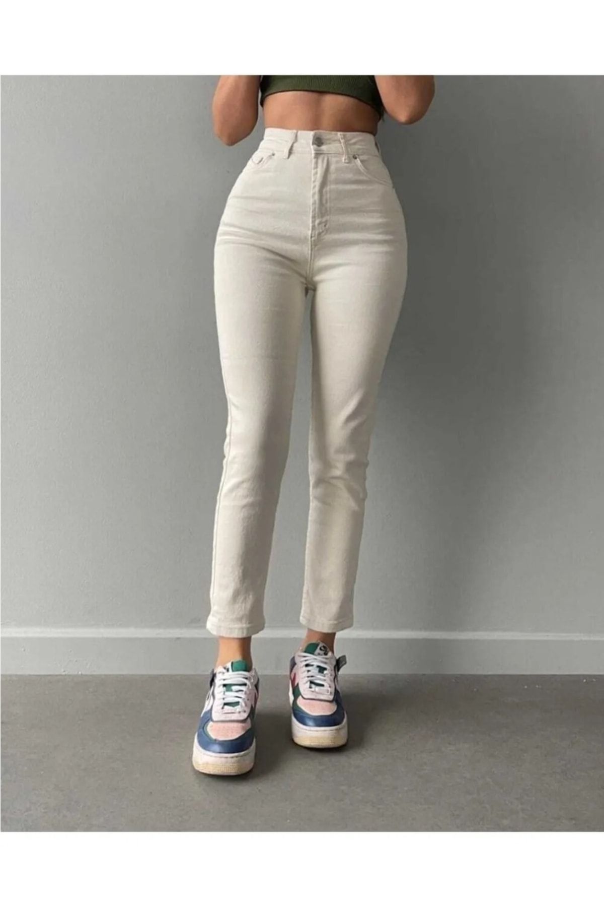 Krem Mom Jeans Likralı Yüksek Bel Krem Mom Kot Pantolon Ekstra Esnek Krem Mom Jeans Likralı Yüksek Bel Krem Mom Kot Pantolon Ekstra Esnek