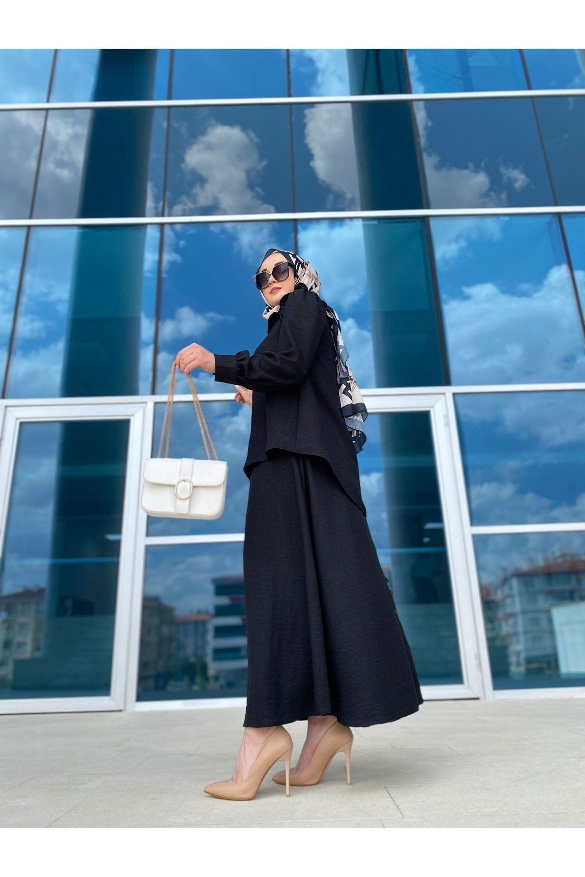 Mevlana Etekli , Yaka Detaylı Alt Üst Takım Mevlana Etekli , Yaka Detaylı Alt Üst Takım