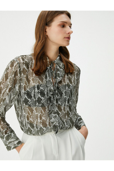 Şifon Bluz Uzun Kollu Yılan Derisi Desenli Fırfırlı Şifon Bluz Uzun Kollu Yılan Derisi Desenli Fırfırlı