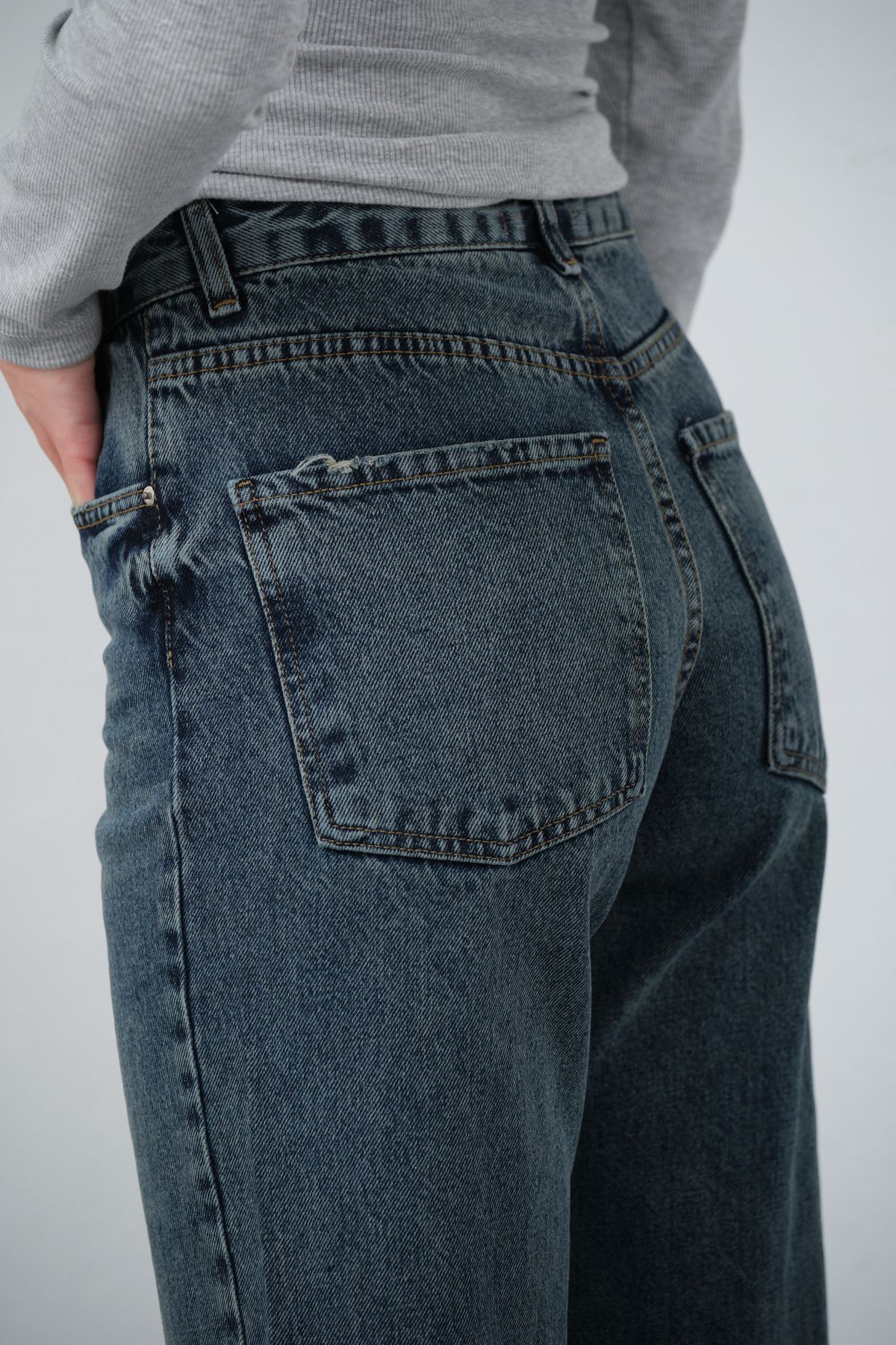 Mavi Yüksek Bel Üste Oturan %100 Pamuk Geniş Paça Flare Jean Kot Kadın Wide Leg Pantolon @sanremo Mavi Yüksek Bel Üste Oturan %100 Pamuk Geniş Paça Flare Jean Kot Kadın Wide Leg Pantolon @sanremo