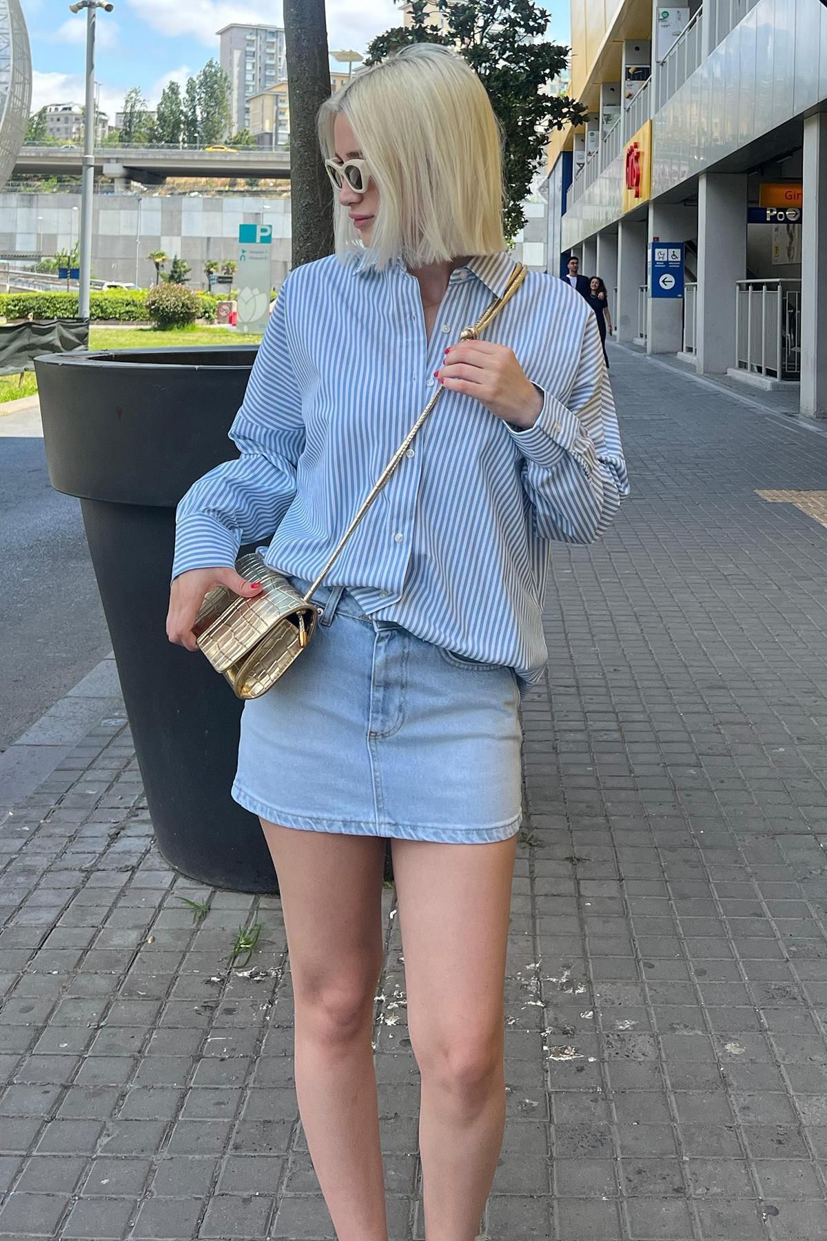 Mavi Çizgili Over Fit Gömlek Mg1525