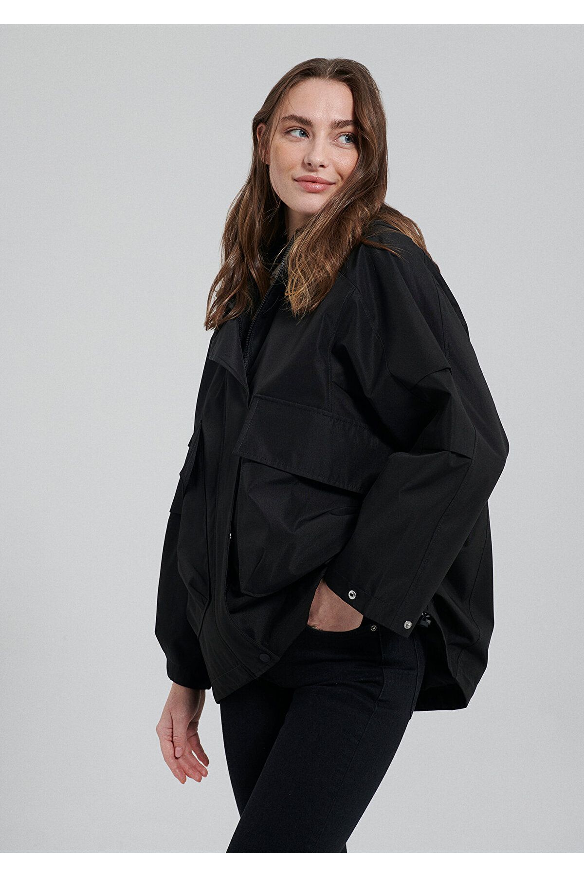 Kapüşonlu Siyah Ceket Oversize / Geniş Kesim 1110329-900 Kapüşonlu Siyah Ceket Oversize / Geniş Kesim 1110329-900