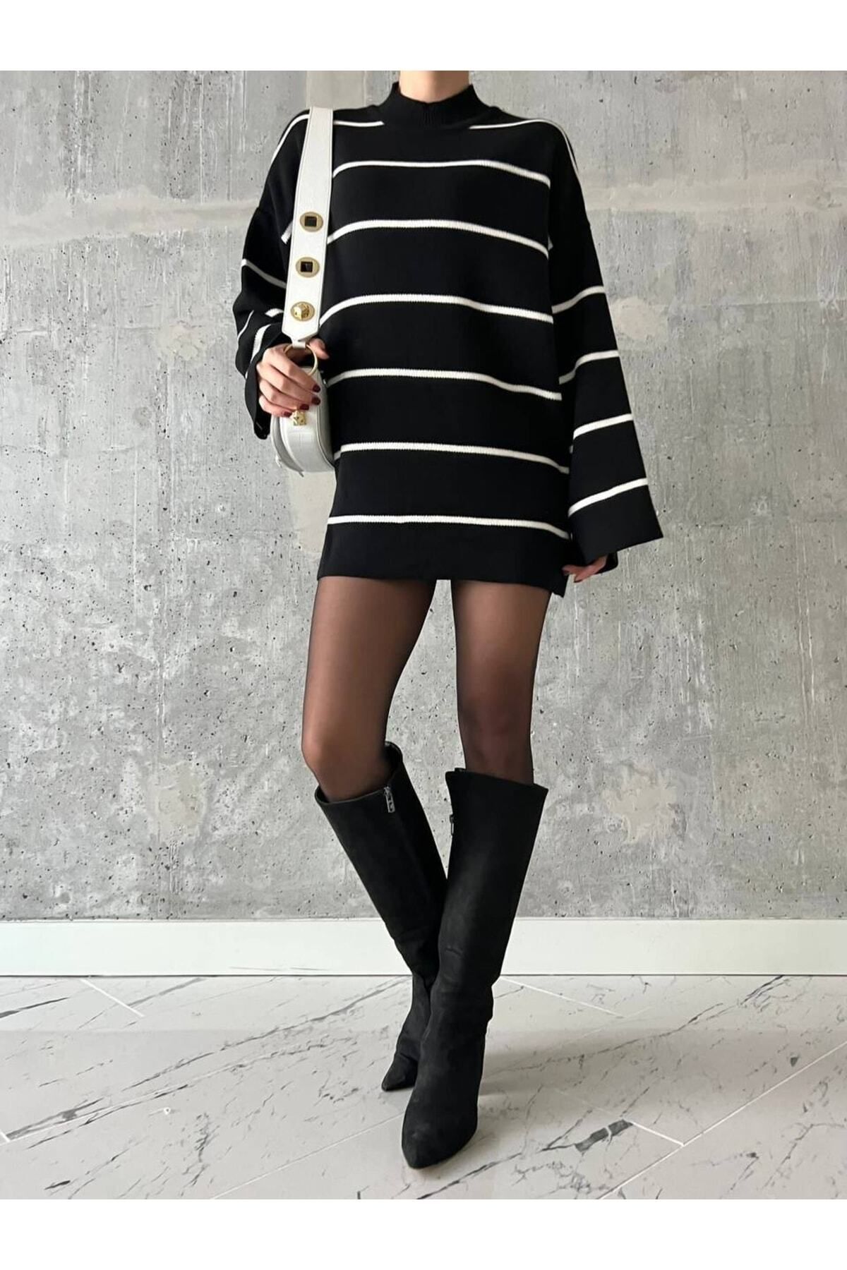 Kadın Siyah Dik Yaka Oversize Model Kazak Tunik
