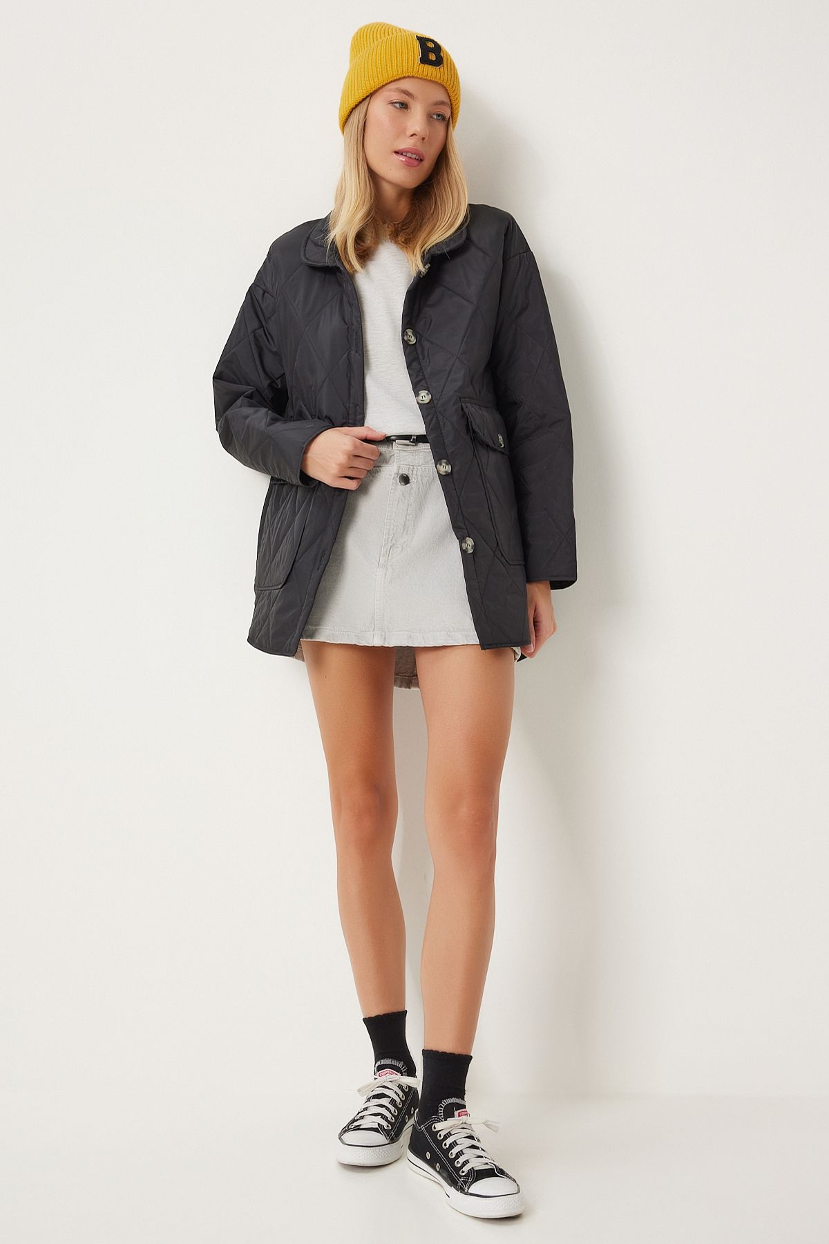 Kadın Siyah Cepli Oversize Kapitone Mont FO00001 Kadın Siyah Cepli Oversize Kapitone Mont FO00001