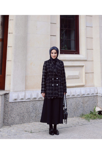 Kemerli Fermuarlı Kloş Etek(S BEDEN) Kemerli Fermuarlı Kloş Etek(S BEDEN)