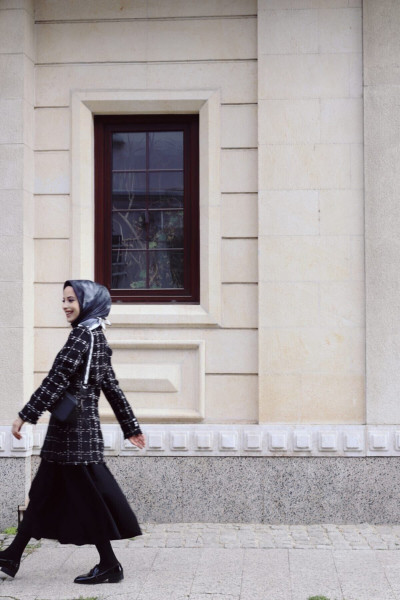 Kemerli Fermuarlı Kloş Etek(S BEDEN) Kemerli Fermuarlı Kloş Etek(S BEDEN)