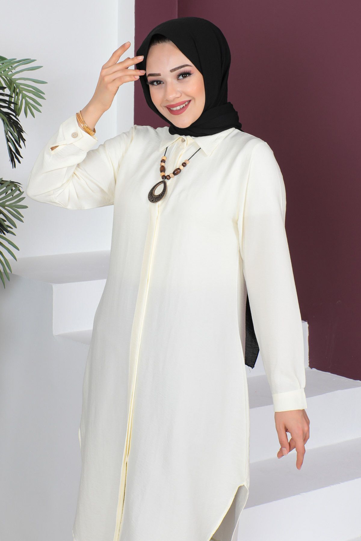 Kolyeli Tunik TSD230512 Ekru Kolyeli Tunik TSD230512 Ekru