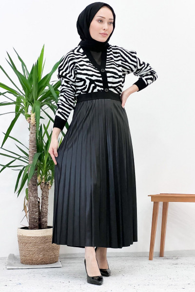 Piliseli Etek Tsd221001 Siyah Piliseli Etek Tsd221001 Siyah