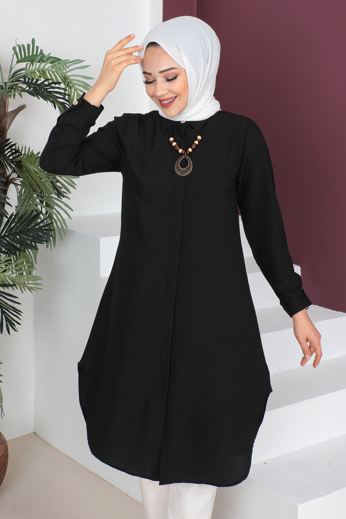 Kolyeli Tunik TSD230512 Siyah Kolyeli Tunik TSD230512 Siyah