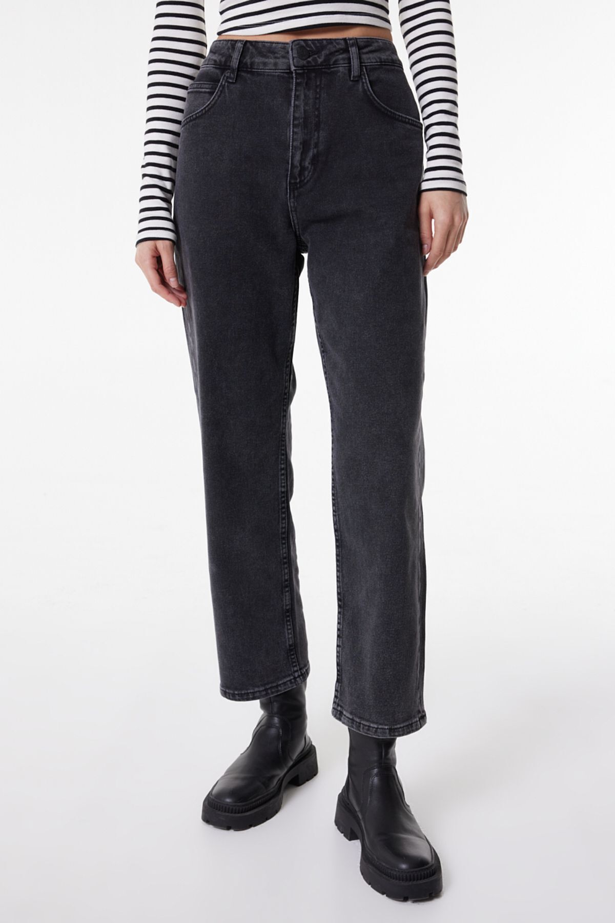 Straight Fit Düz Kesim Normal Bel Rider Antrasit Kadın Pamuklu Esnek Jean Kot Pantolon Straight Fit Düz Kesim Normal Bel Rider Antrasit Kadın Pamuklu Esnek Jean Kot Pantolon