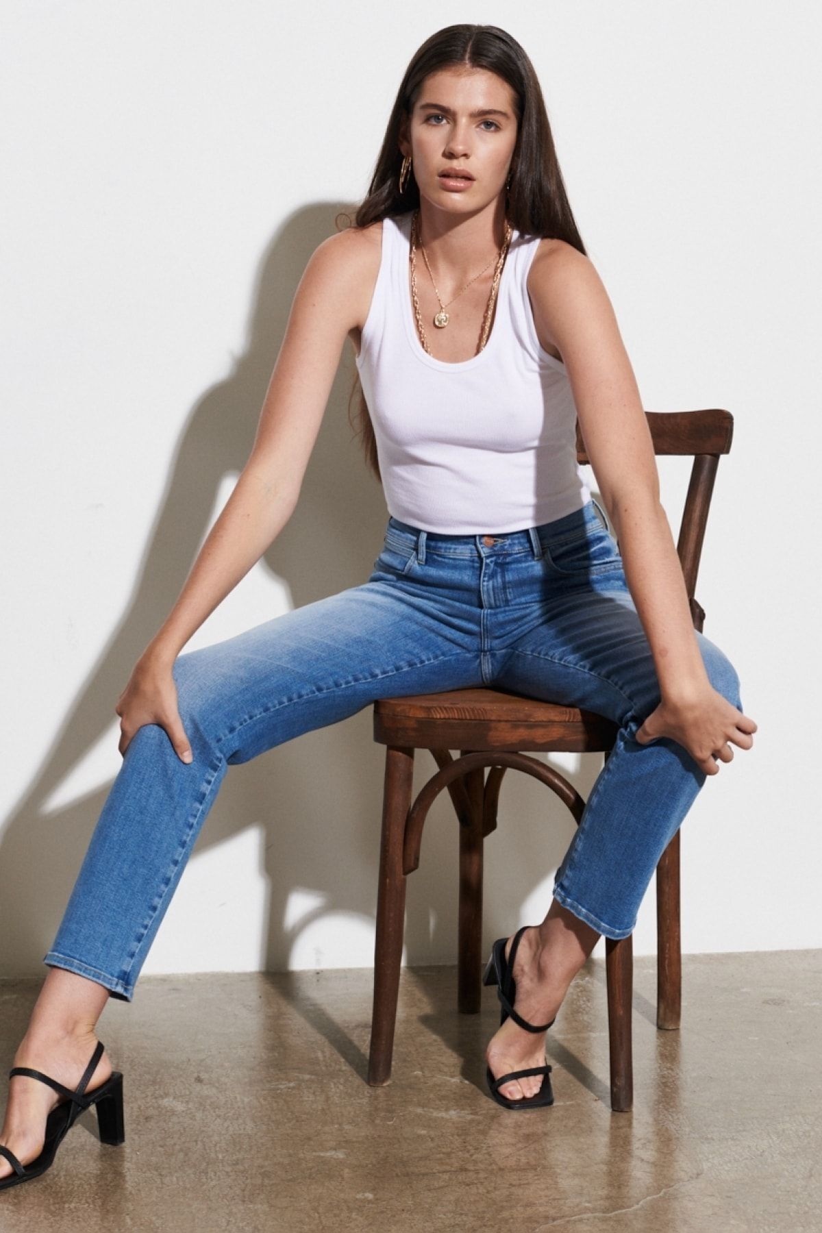 Straight Fit Yüksek Bel Düz Paça Esnek Jean Kot Pantolon Straight Fit Yüksek Bel Düz Paça Esnek Jean Kot Pantolon