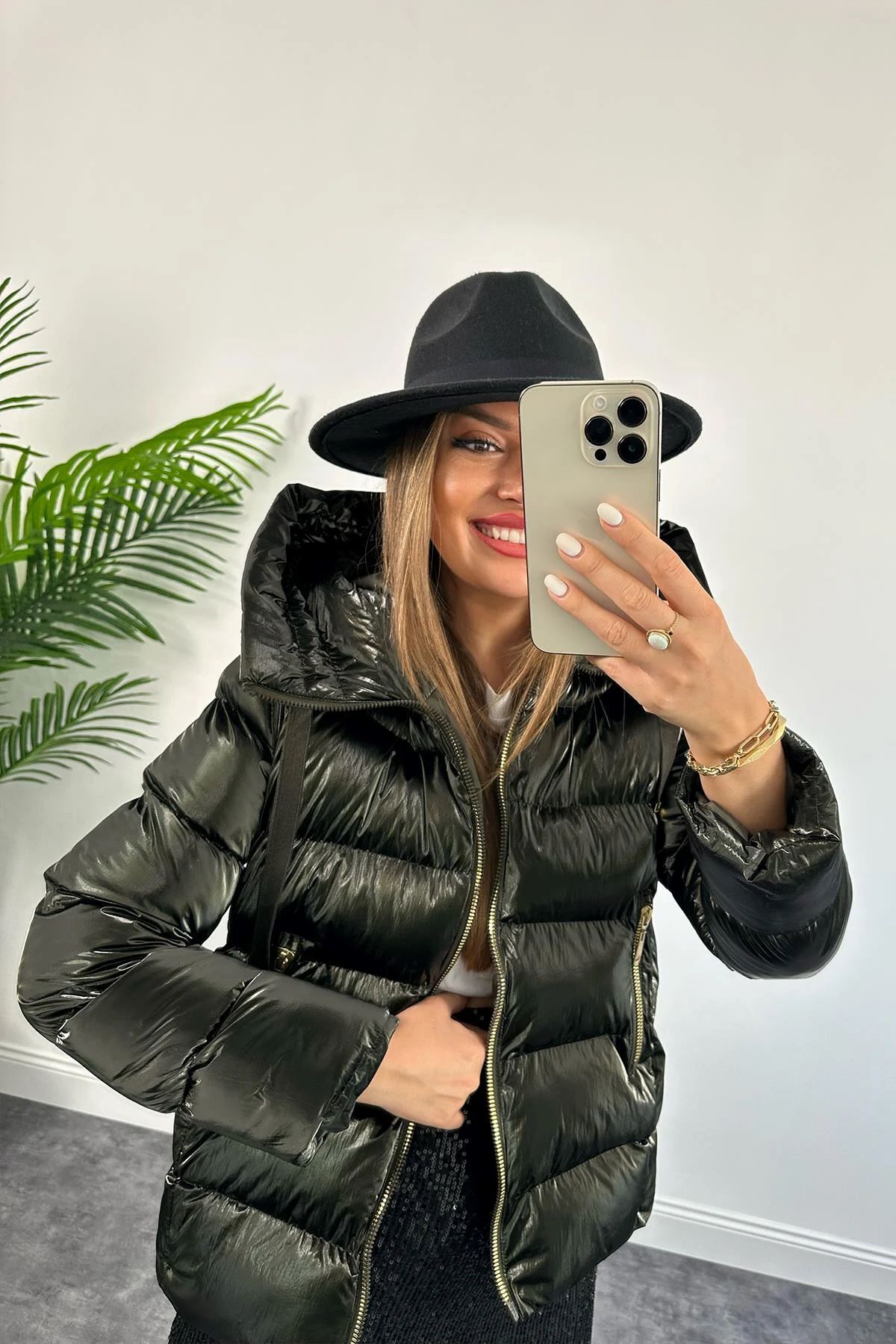 Parlak Puffer Şişme Mont Parlak Puffer Şişme Mont
