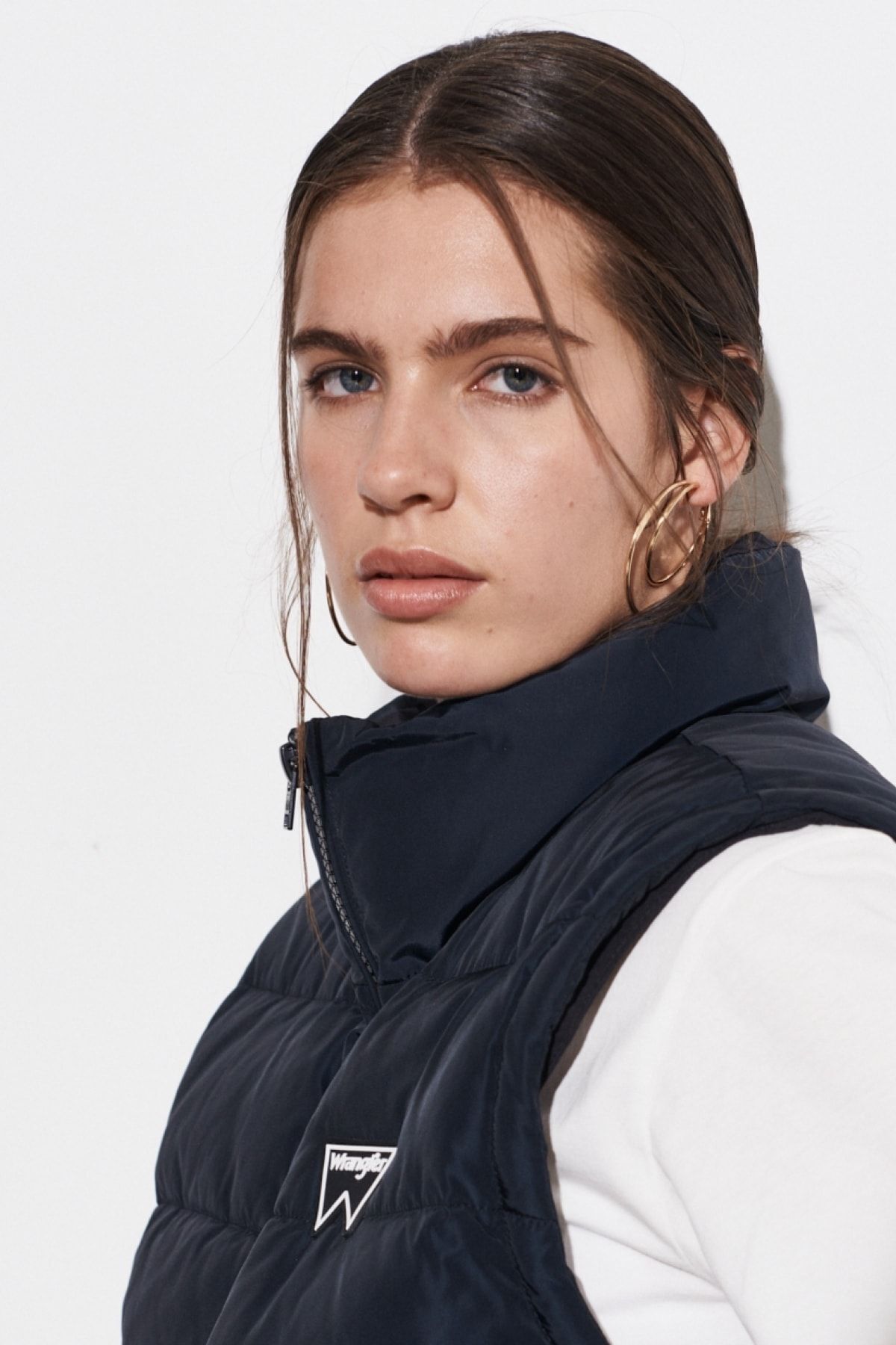 Regular Fit Bisiklet Yaka Kolları Çıkabilen Siyah Şişme Mont Regular Fit Bisiklet Yaka Kolları Çıkabilen Siyah Şişme Mont