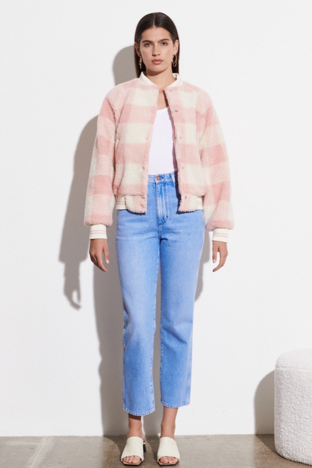 Regular Fit Normal Kesim Dik Yaka Sherpa Ceket Regular Fit Normal Kesim Dik Yaka Sherpa Ceket