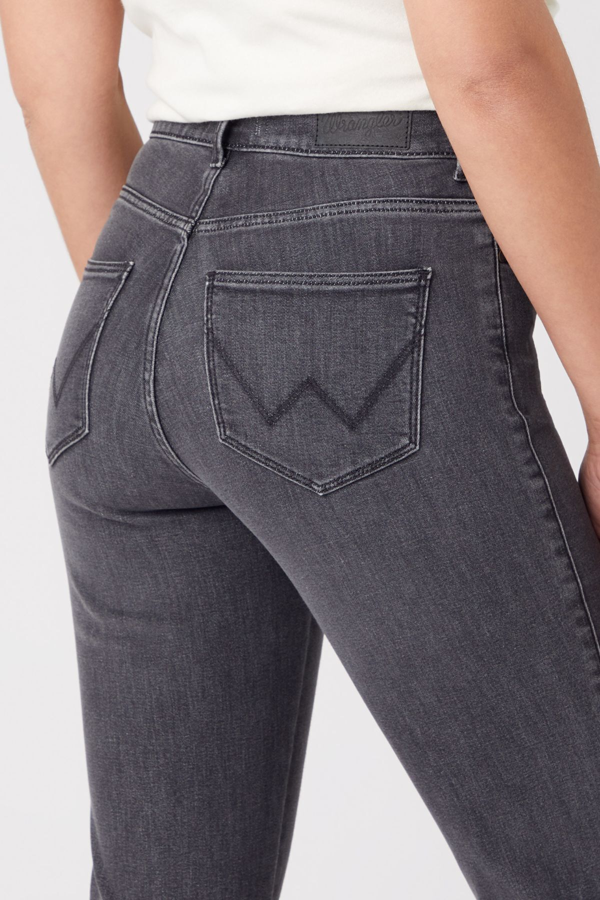 Straight Fit Yüksek Bel Düz Paça Esnek Jean Kot Pantolon Straight Fit Yüksek Bel Düz Paça Esnek Jean Kot Pantolon
