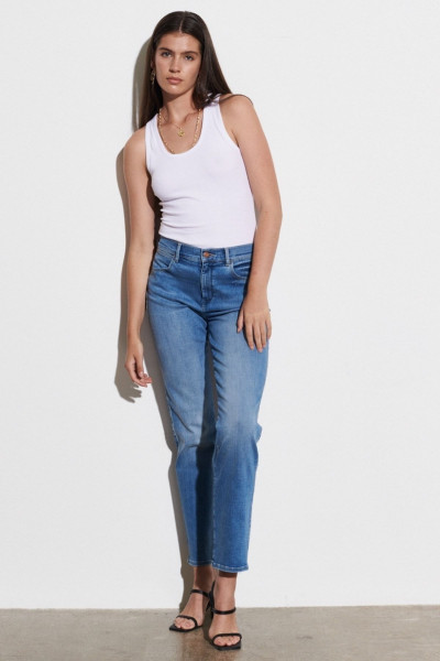 Straight Fit Yüksek Bel Düz Paça Esnek Jean Kot Pantolon Straight Fit Yüksek Bel Düz Paça Esnek Jean Kot Pantolon