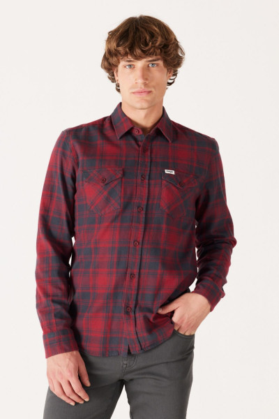 Regular Fit Normal Kesim %100 Pamuk Uzun Kollu Gömlek Regular Fit Normal Kesim %100 Pamuk Uzun Kollu Gömlek