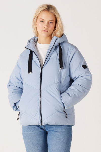 Loose Fit Rahat Kesim Kapüşonlu Açık Mavi Şişme Mont Loose Fit Rahat Kesim Kapüşonlu Açık Mavi Şişme Mont