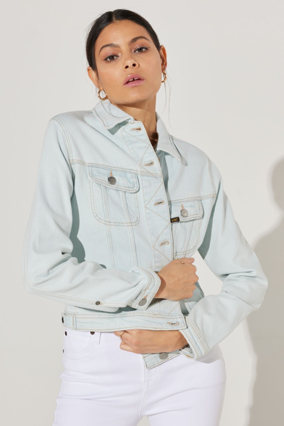 Trucker Regular Fit Normal Kesim Açık Mavi Jean Kot Ceket Trucker Regular Fit Normal Kesim Açık Mavi Jean Kot Ceket