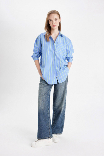 Oversize Geniş Kalıp Cepli Çizgili Poplin Uzun Kollu Gömlek B1132ax24au Oversize Geniş Kalıp Cepli Çizgili Poplin Uzun Kollu Gömlek B1132ax24au