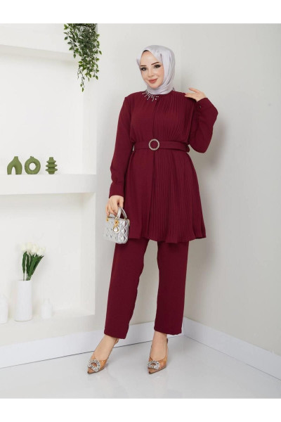 Kadın Yakası Taşlı Piliseli Tunik PantolonTakım Tesettür Kombin Kadın Yakası Taşlı Piliseli Tunik PantolonTakım Tesettür Kombin
