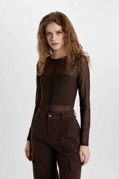 Slim Fit Dar Kesim Bisiklet Yaka Casual Tül Uzun Kollu Tişört C2724ax24sp Slim Fit Dar Kesim Bisiklet Yaka Casual Tül Uzun Kollu Tişört C2724ax24sp