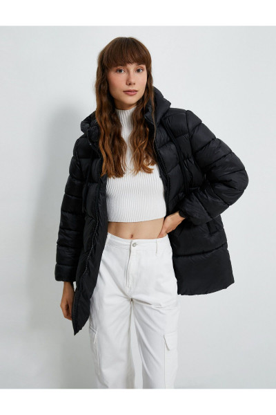 Şişme Mont Kapüşonlu Fermuarlı Cep Detaylı Şişme Mont Kapüşonlu Fermuarlı Cep Detaylı