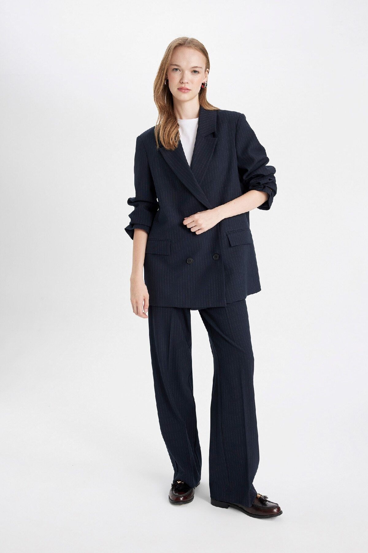 Oversize Geniş Kalıp Ceket Yaka Düğmeli Tafta Basic Düz Blazer Ceket D4418ax24au Oversize Geniş Kalıp Ceket Yaka Düğmeli Tafta Basic Düz Blazer Ceket D4418ax24au