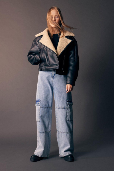Su Geçirmez Oversize Fit Suni Kürklü Astarlı Suni Deri Mont A0970ax23wn Su Geçirmez Oversize Fit Suni Kürklü Astarlı Suni Deri Mont A0970ax23wn