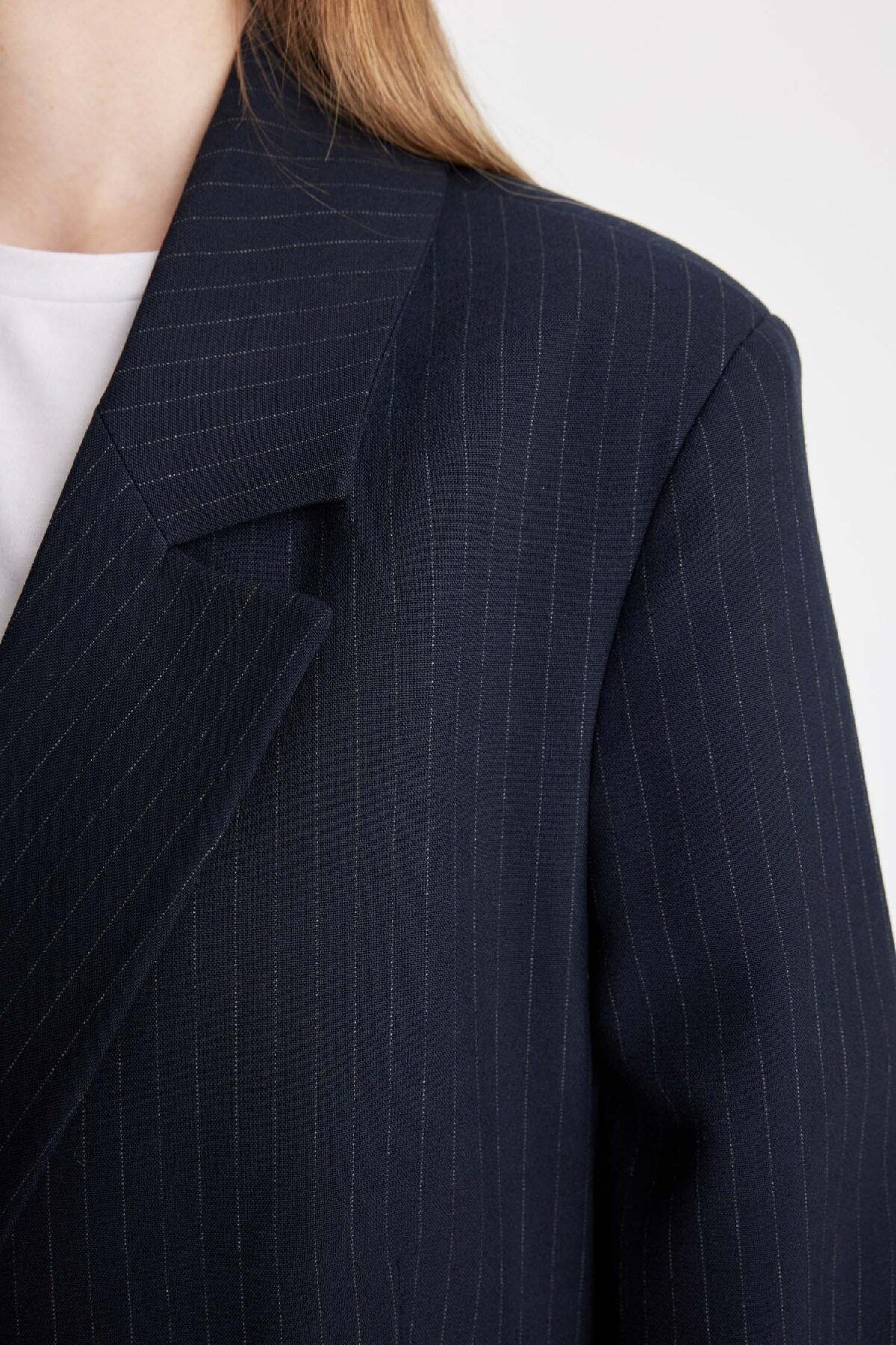 Oversize Geniş Kalıp Ceket Yaka Düğmeli Tafta Basic Düz Blazer Ceket D4418ax24au Oversize Geniş Kalıp Ceket Yaka Düğmeli Tafta Basic Düz Blazer Ceket D4418ax24au