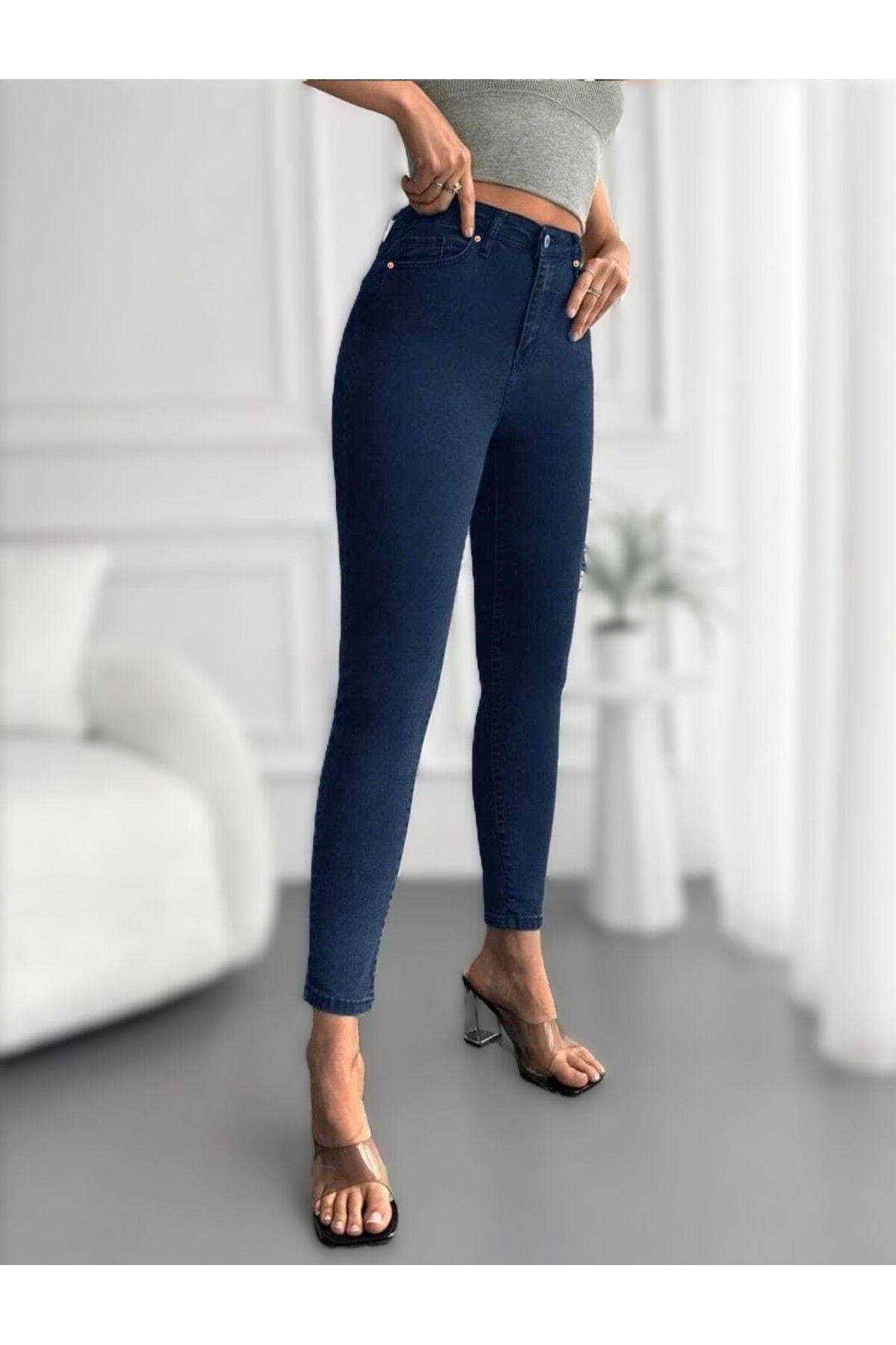 Koyu Mavi Toparlayıcı Solmaz Kumaş Yüksek Bel İnceltici Etki  Skinny Jean Koyu Mavi Toparlayıcı Solmaz Kumaş Yüksek Bel İnceltici Etki  Skinny Jean
