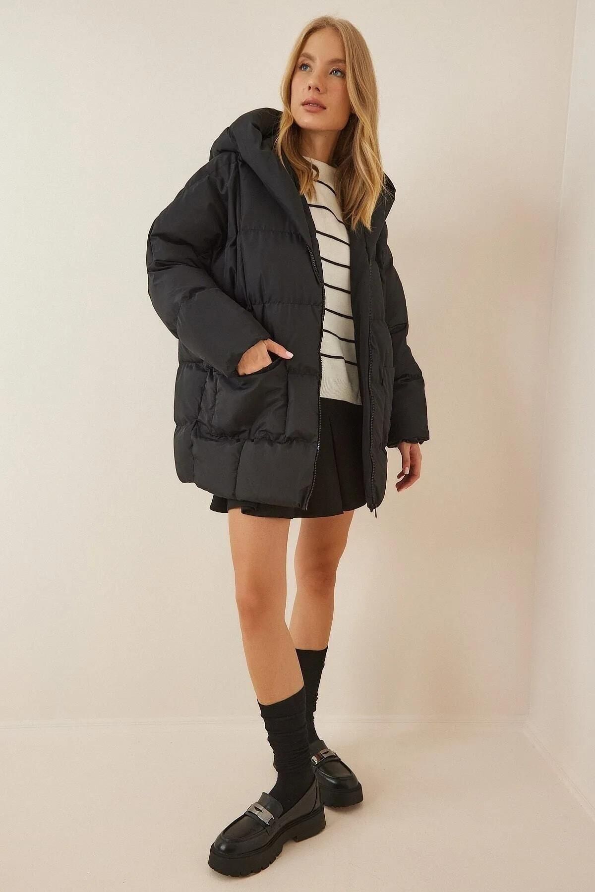 kapüşonlu oversize şişme mont kapüşonlu oversize şişme mont