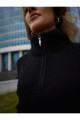 Kadın Oversize Fermuarlı Crop Triko Kazak Kadın Oversize Fermuarlı Crop Triko Kazak