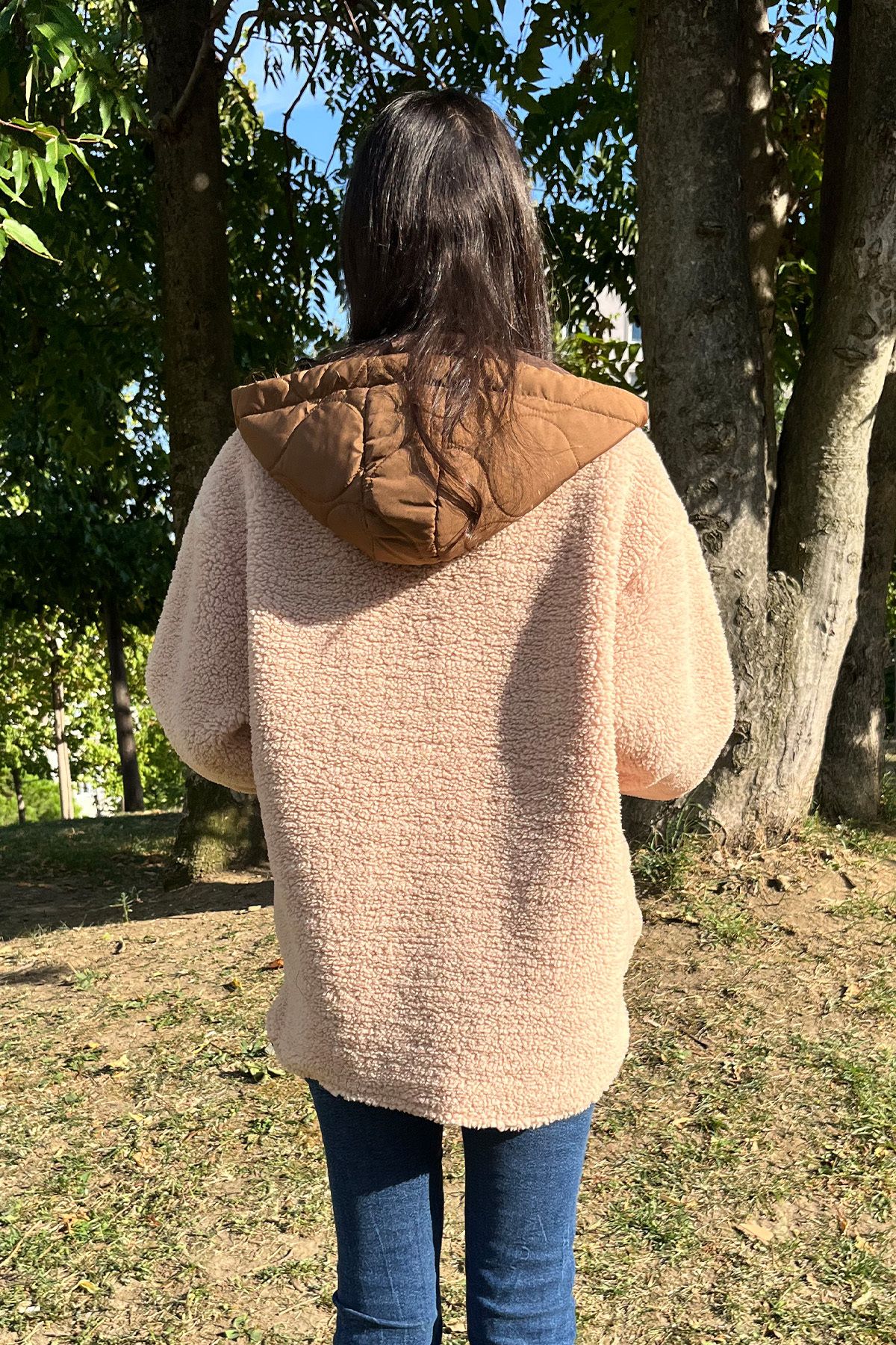 Peluş Kapitone Garnili Mont Peluş Kapitone Garnili Mont