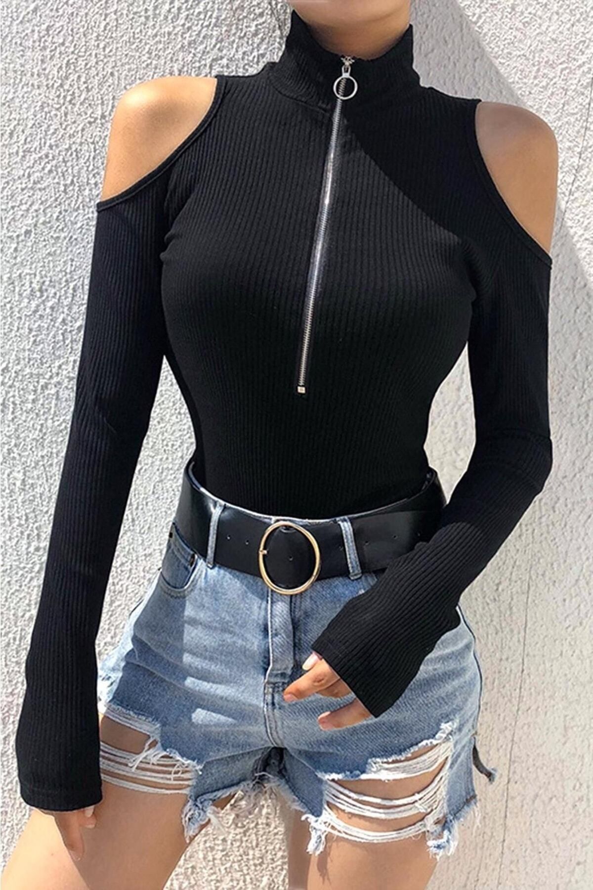 Omuz Detaylı Fermuarlı Fitilli Esnek Bluz Omuz Detaylı Fermuarlı Fitilli Esnek Bluz