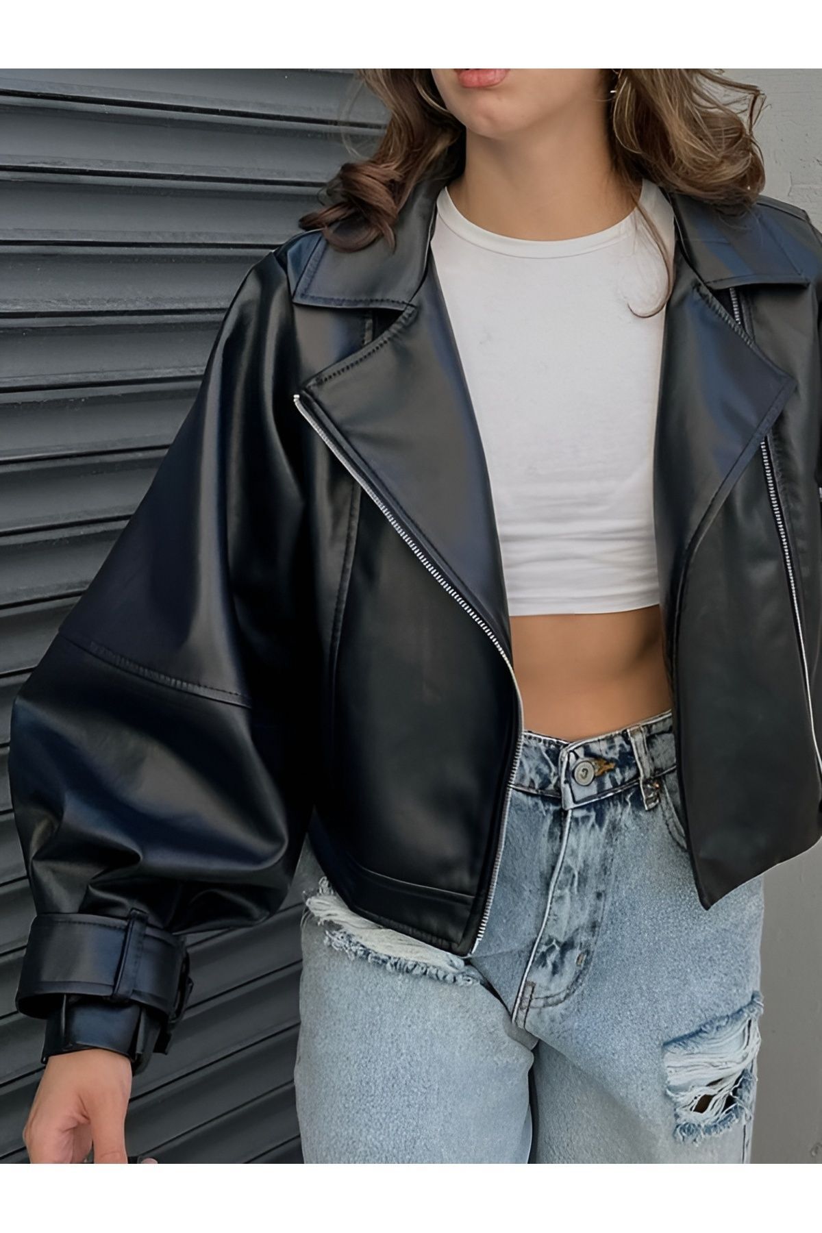 Yeni Sezon Oversize Balon Kol Deri Ceket Yeni Sezon Oversize Balon Kol Deri Ceket