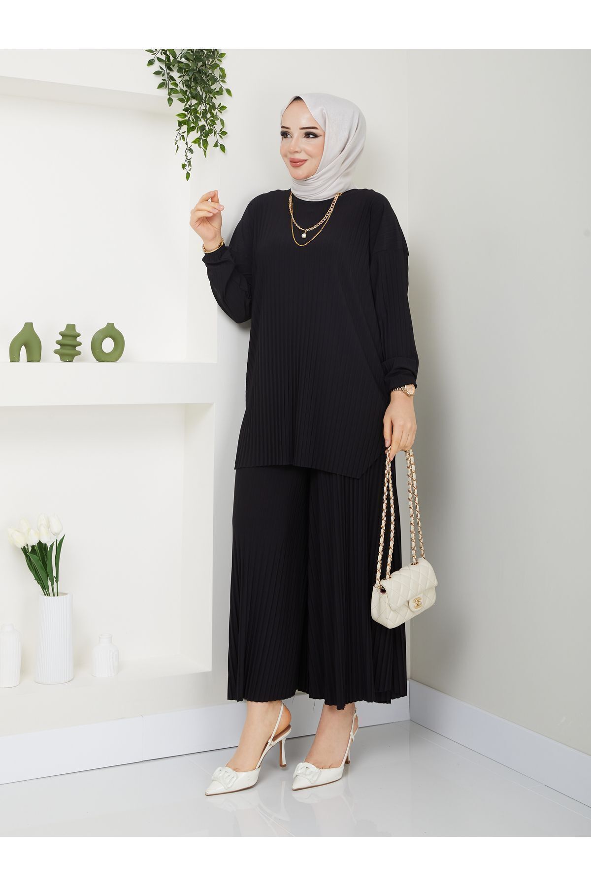 Yeni Sezon Çok Rahat Şık Etek Görünümlü Pantolon Tunik Ela Takım ?? Yeni Sezon Çok Rahat Şık Etek Görünümlü Pantolon Tunik Ela Takım ??