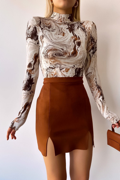 Kadın Yeni Sezon Kahve Wave Desen Dik Yaka Uzun Kollu Bluz Kadın Yeni Sezon Kahve Wave Desen Dik Yaka Uzun Kollu Bluz