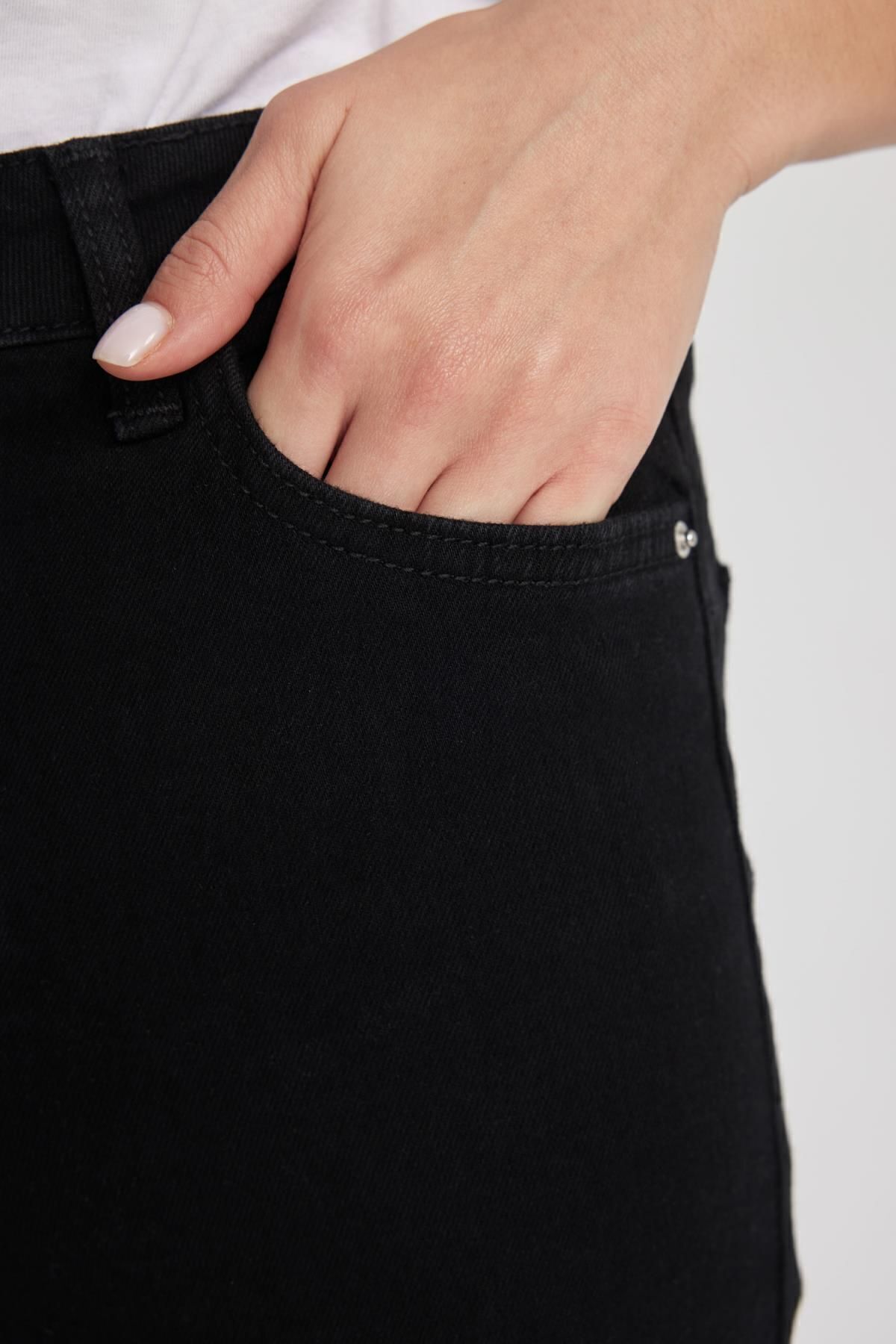 Mia Flare Fit Ispanyol Paça Normal Bel Uzun Jean Pantolon B7050ax24sp Mia Flare Fit Ispanyol Paça Normal Bel Uzun Jean Pantolon B7050ax24sp