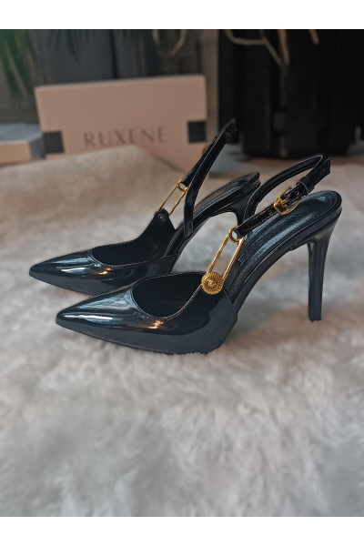 ZİRO RUGAN KENAR  GOLD TOKA DETAYLI BANTLI 10 CM TOPUK ABİYE TOPUKLU AYAKKABI ZİRO RUGAN KENAR  GOLD TOKA DETAYLI BANTLI 10 CM TOPUK ABİYE TOPUKLU AYAKKABI
