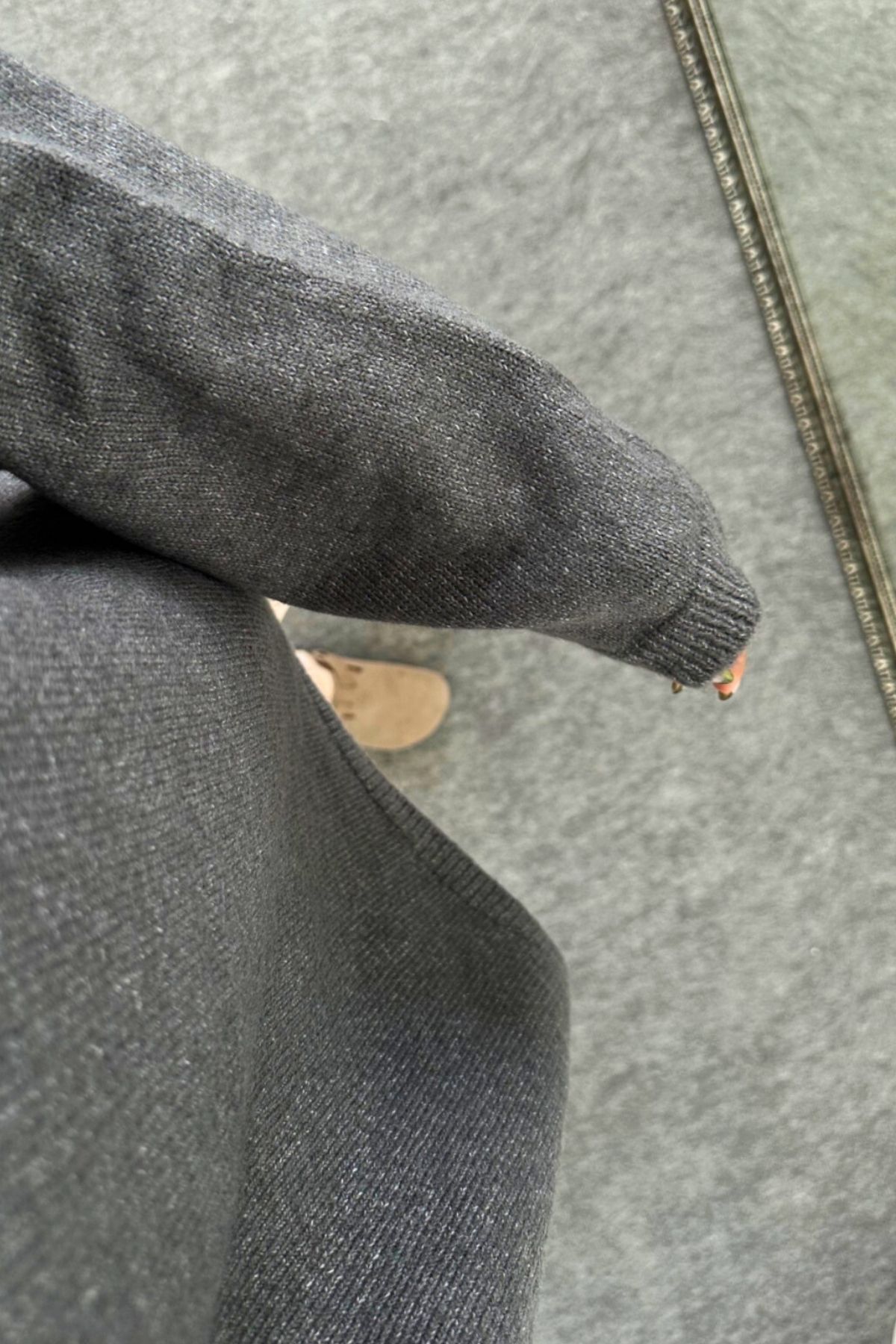 Pinterest Model Kadın Bol Kesim Geniş Kol Örgü Triko Sıfır Yaka Orta Boy Yumuşak Kazak Oversize Pinterest Model Kadın Bol Kesim Geniş Kol Örgü Triko Sıfır Yaka Orta Boy Yumuşak Kazak Oversize