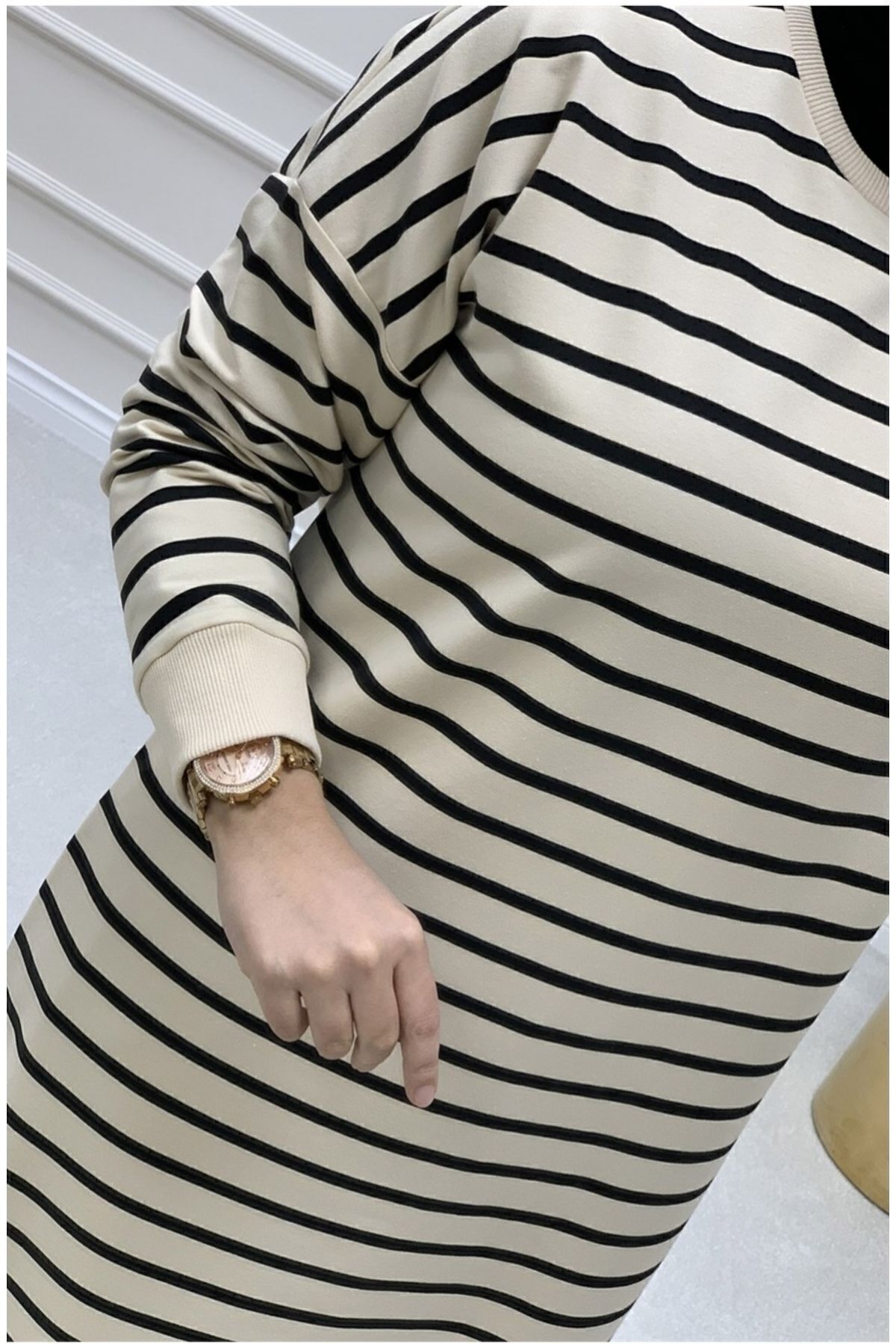 Yazlık Kadın Tesettür Bisiklet Yaka Iki Iplik Penye Terletmeyen Kumaş Basic Çizgili Tunik Yazlık Kadın Tesettür Bisiklet Yaka Iki Iplik Penye Terletmeyen Kumaş Basic Çizgili Tunik
