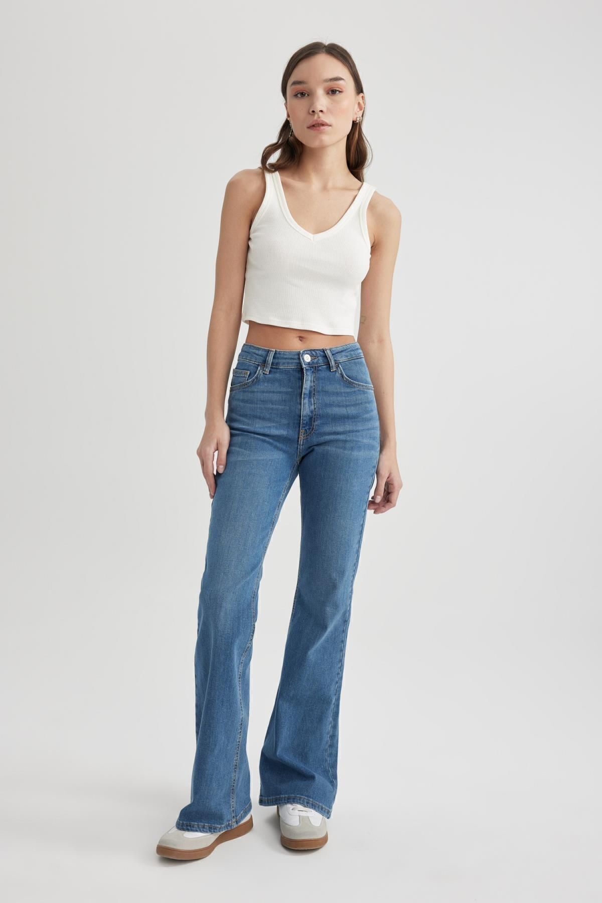 Mia Flare Fit Normal Bel Ispanyol Paça Uzun Jean Pantolon B6527ax24sp Mia Flare Fit Normal Bel Ispanyol Paça Uzun Jean Pantolon B6527ax24sp