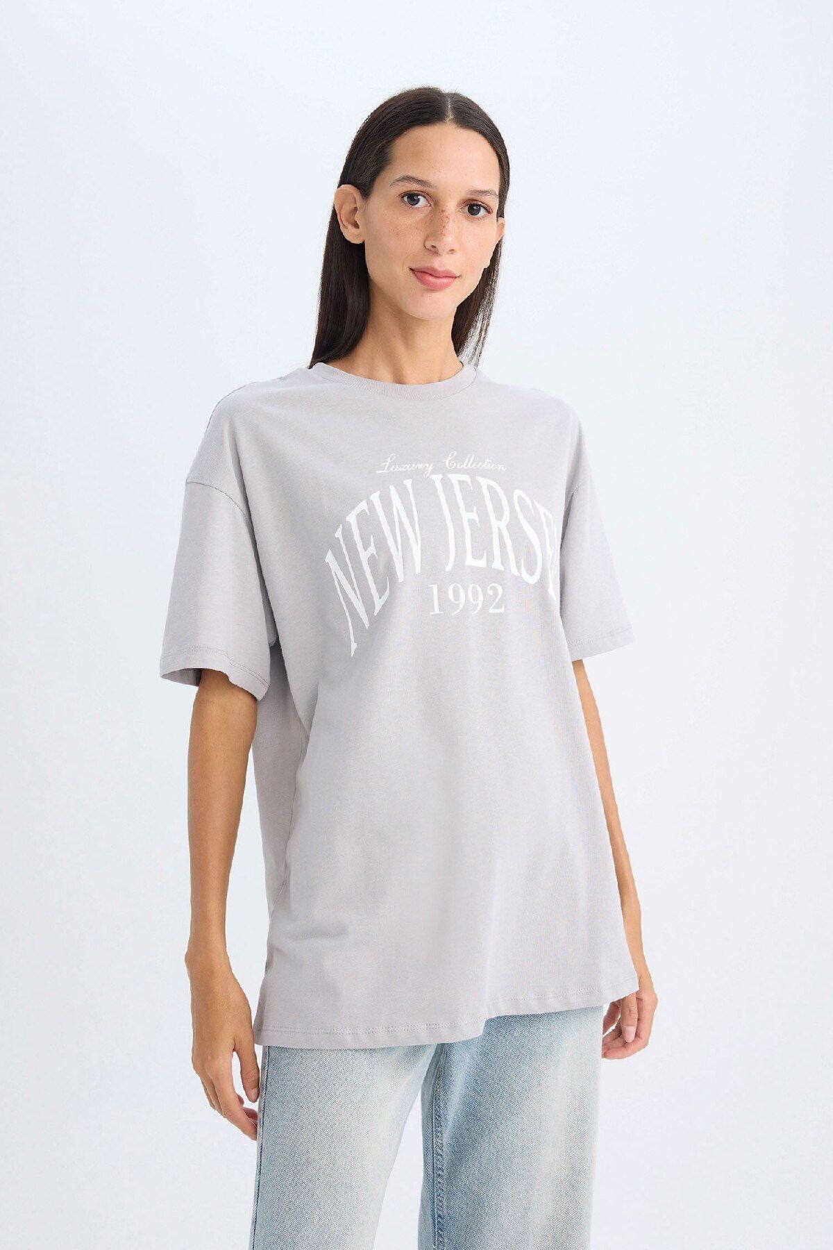 Oversize Fit Geniş Kalıp Bisiklet Yaka Baskılı Kısa Kollu Tişört D5278ax24au Oversize Fit Geniş Kalıp Bisiklet Yaka Baskılı Kısa Kollu Tişört D5278ax24au