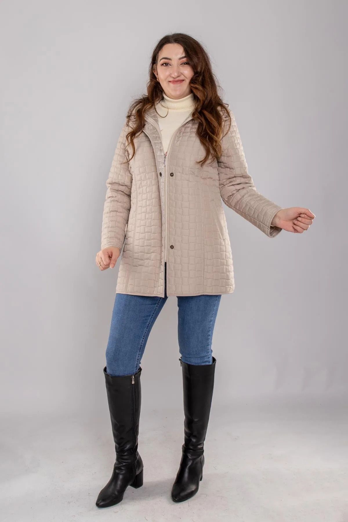 Kapitone Mont, Kaban, Içi Kürklü Kapitone Mont ,büyük Beden Mont, Su Itici Mont Kapitone Mont, Kaban, Içi Kürklü Kapitone Mont ,büyük Beden Mont, Su Itici Mont