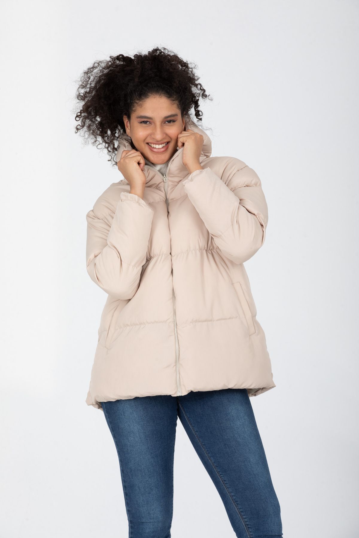 Kapüşonlu Unisex Regular Şişme Mont Kapüşonlu Unisex Regular Şişme Mont