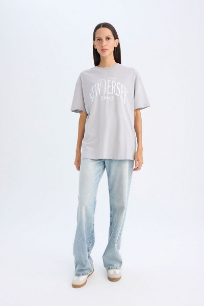 Oversize Fit Geniş Kalıp Bisiklet Yaka Baskılı Kısa Kollu Tişört D5278ax24au Oversize Fit Geniş Kalıp Bisiklet Yaka Baskılı Kısa Kollu Tişört D5278ax24au