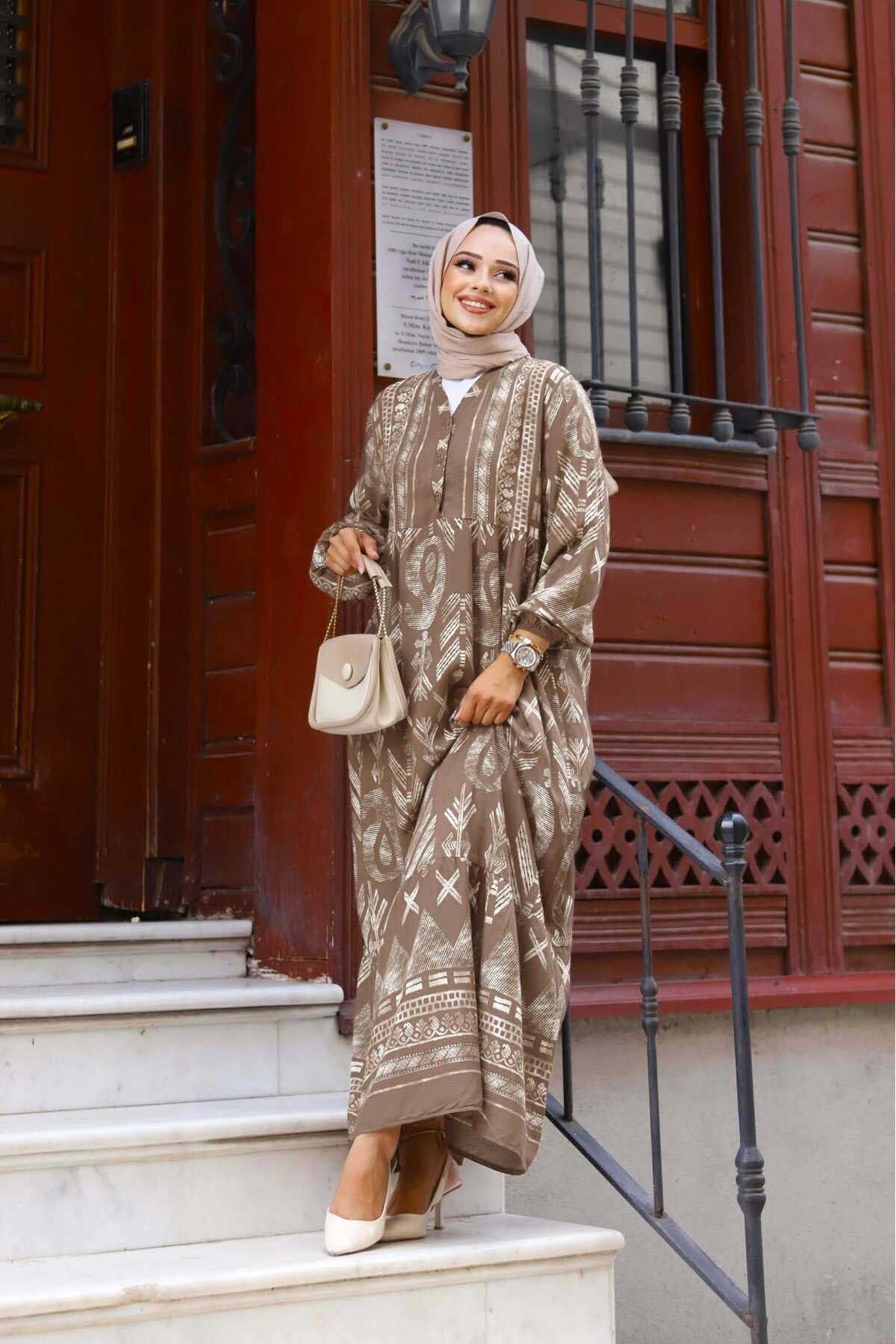 Yarım Düğme Detaylı Viscon Elbise Yarım Düğme Detaylı Viscon Elbise