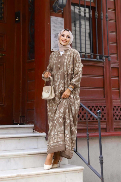 Yarım Düğme Detaylı Viscon Elbise