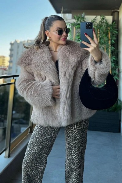 Kadın Premium Yakalı İthal Suni Kürk